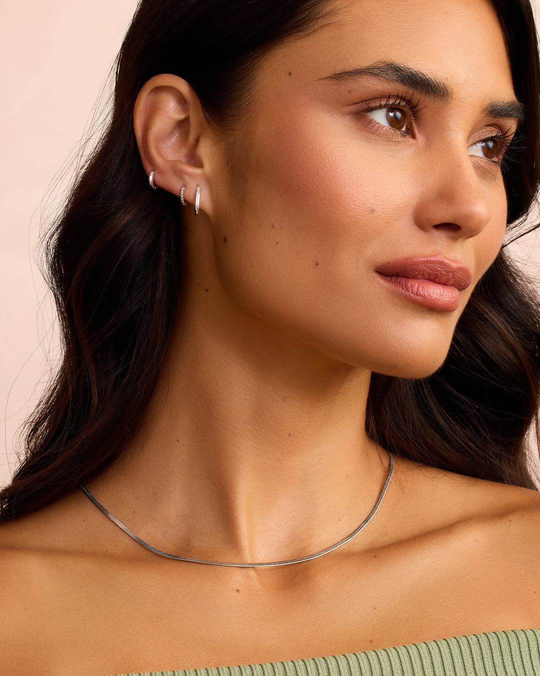 Lou Single Huggie - Image 7