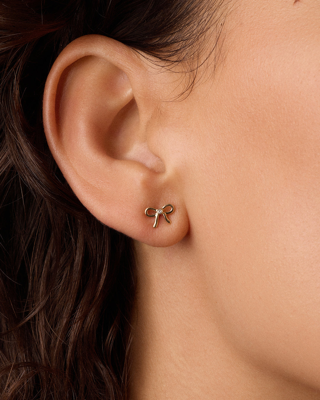 Alternative view of Diamond Put a Bow on it Single Stud