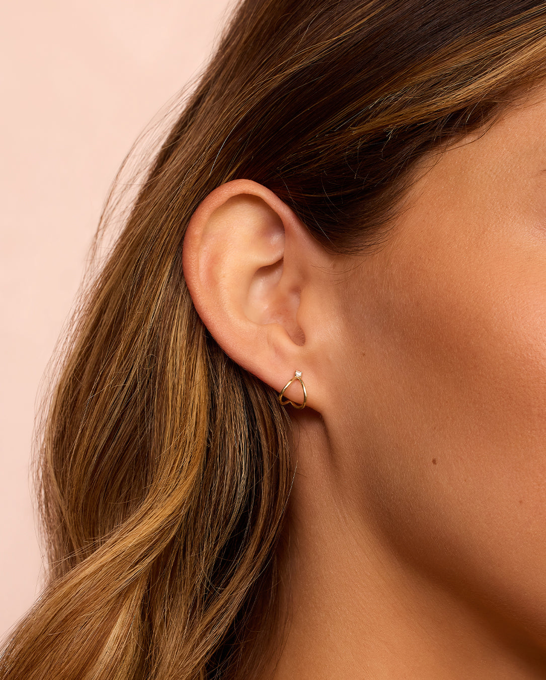 Alternative view of Diamond Solitaire Split Huggies